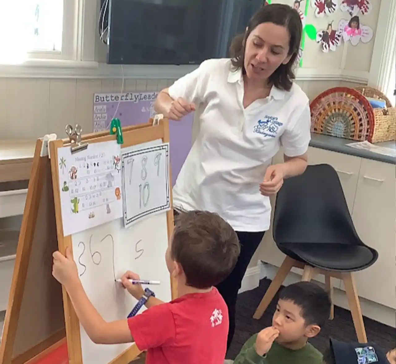 sophie educators and children 11